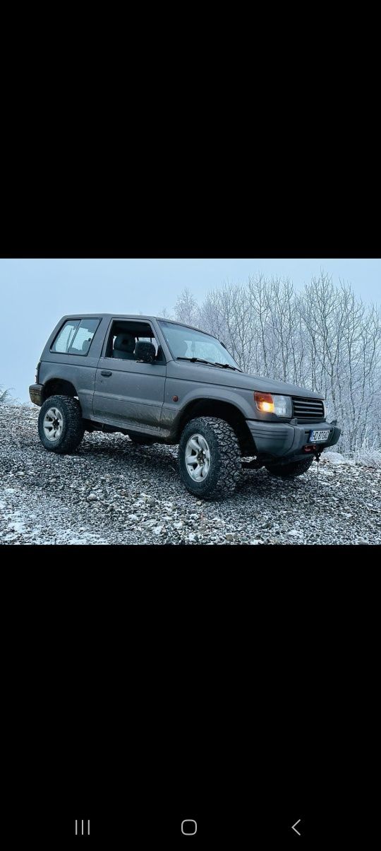 Mitsubishi pajero MK2