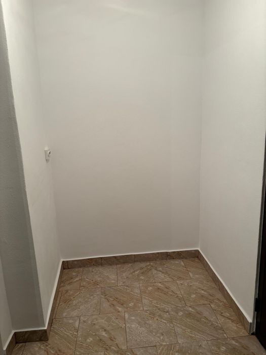 Vând apartament cu 2 camere