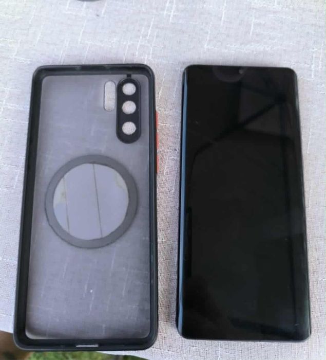 Vând sau schimb Huawei p30 pro stare bună