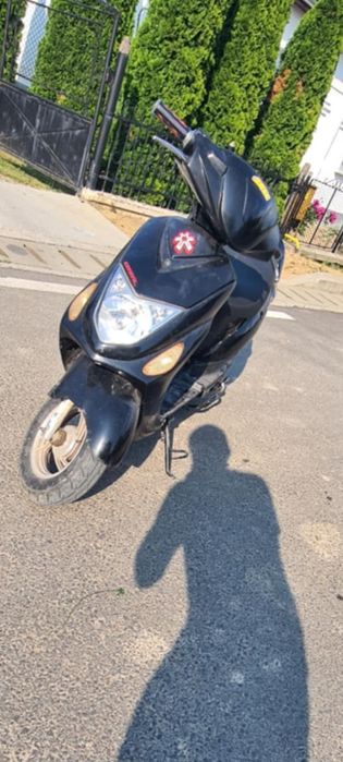 Vând scuter generic jump 2 50cc 4t