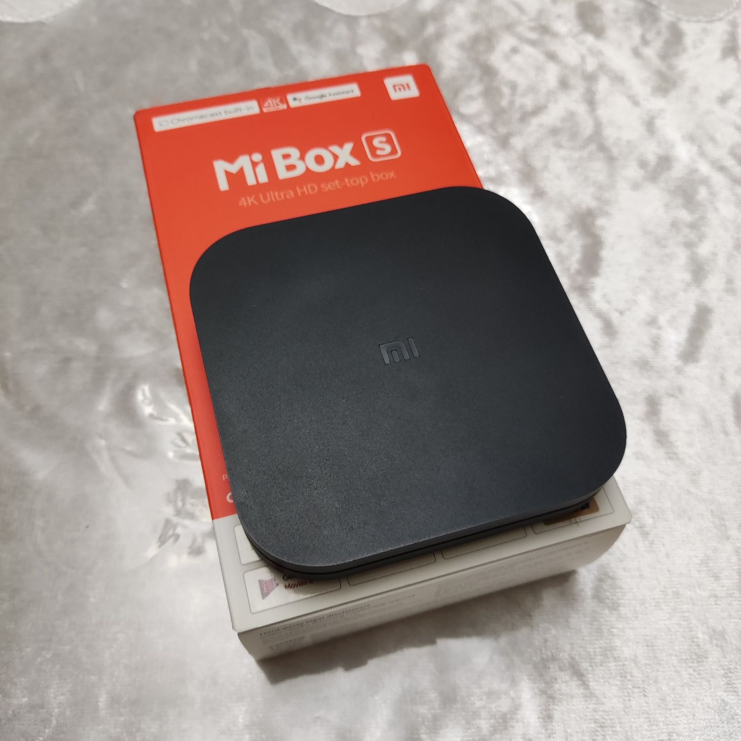 Продается  Mi box S, Ми бокс С