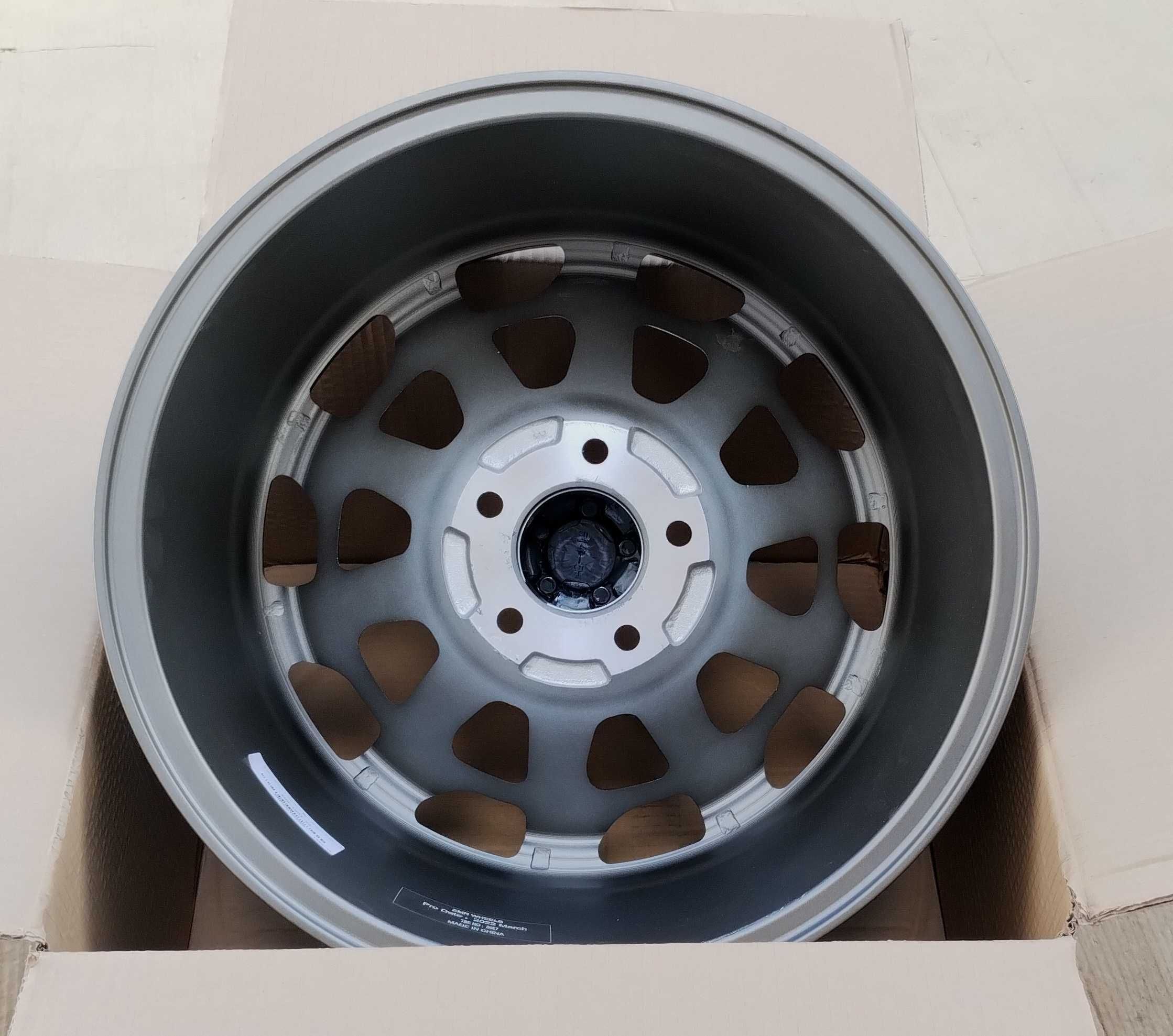 Jante R17 Jeep Wrangler , Cherokee 5 x 114.3 R17 Lattime 9J si ET0