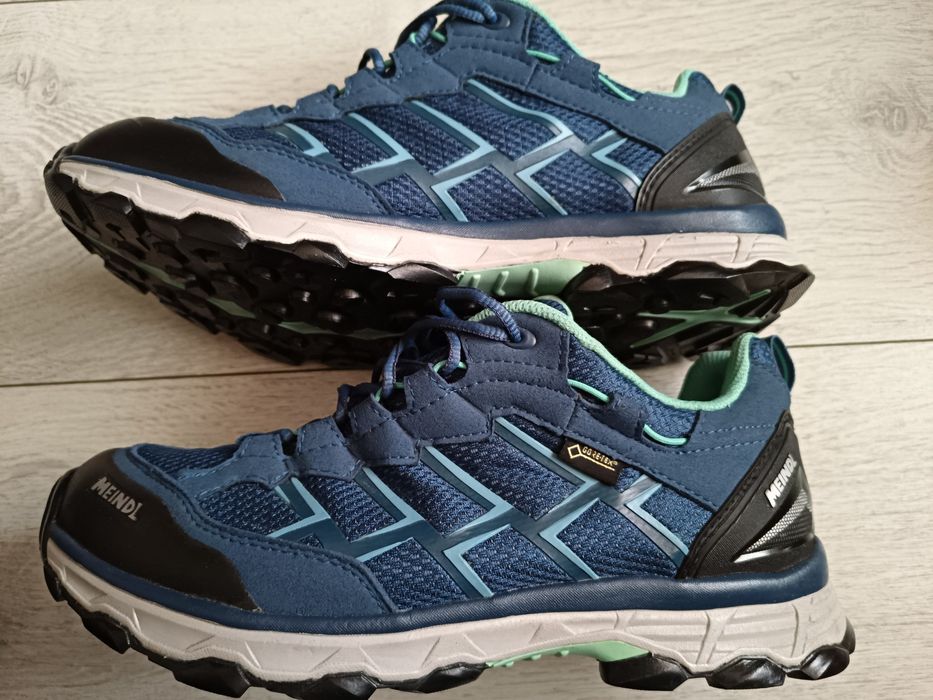 Adidași/Semighete Meindl Goretex