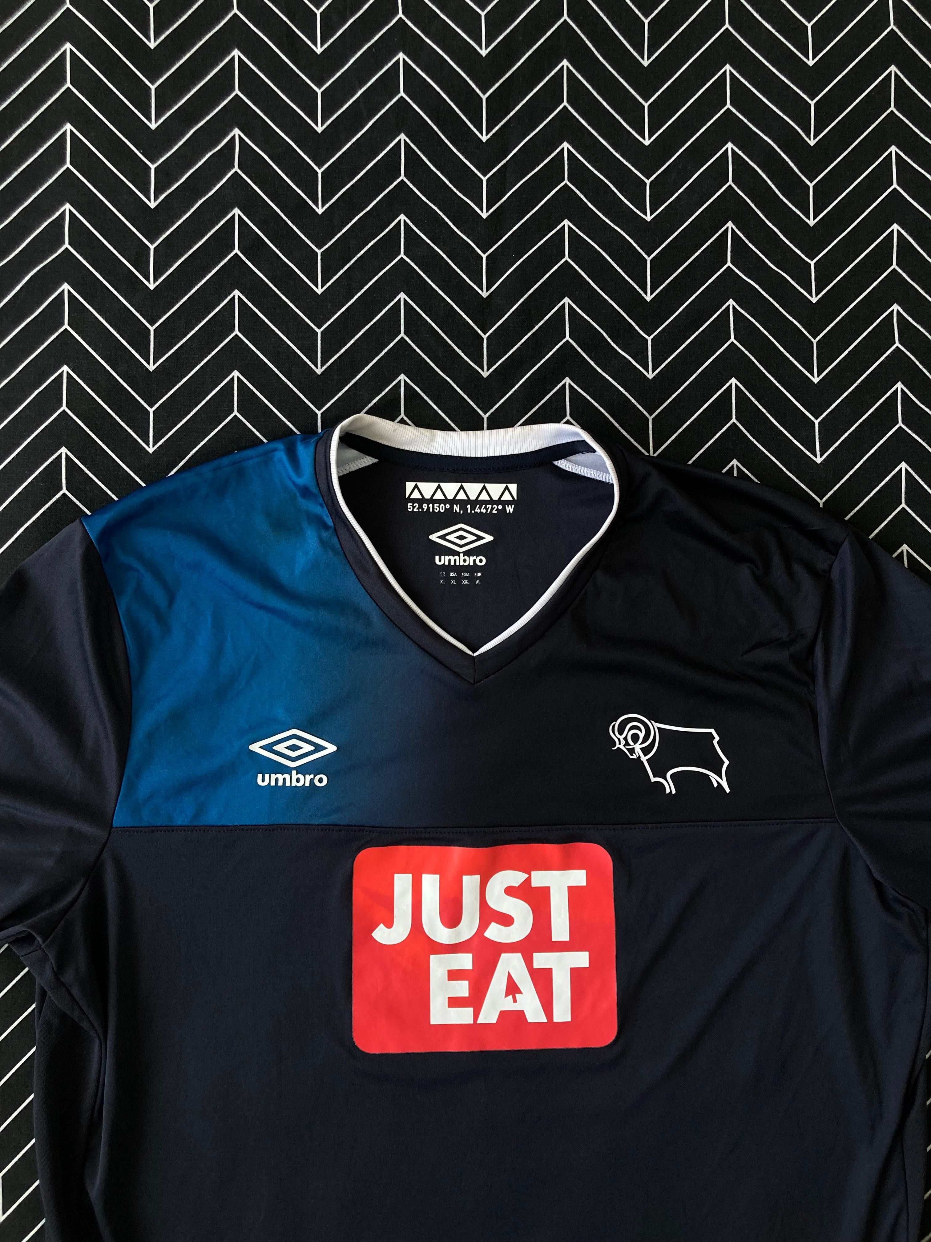 Tricou Official Derby County