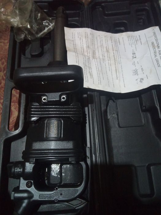 Гайковерт пневмо болоный