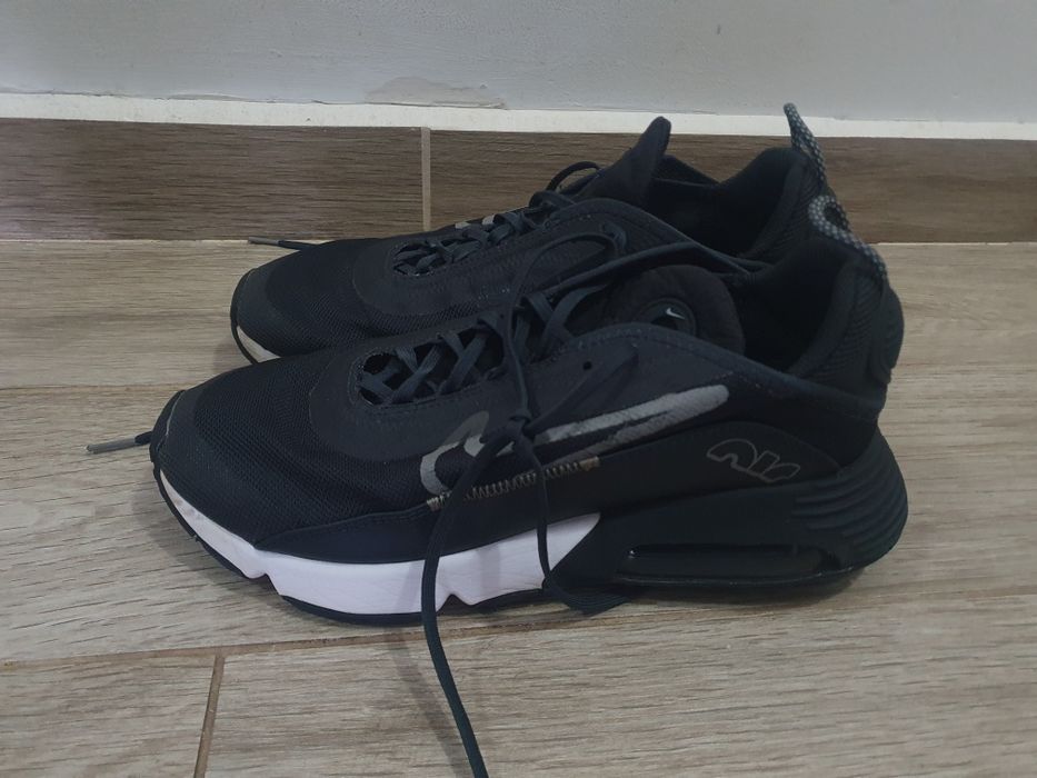 Маратонки Nike Air Max 2090