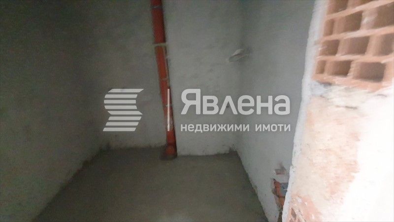 Продава се Тристаен апартамент в Варна, Център - 88 кв.м за 4091 €/кв.м - Снимка #4