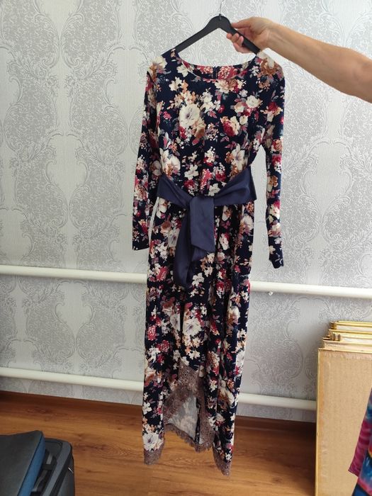 Продам платье в отличном состоянии