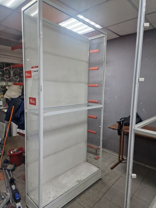 Отдам даром 3 стеллажа