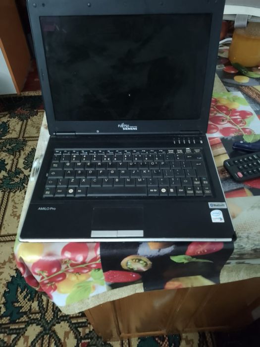 Vând laptop în stare buna