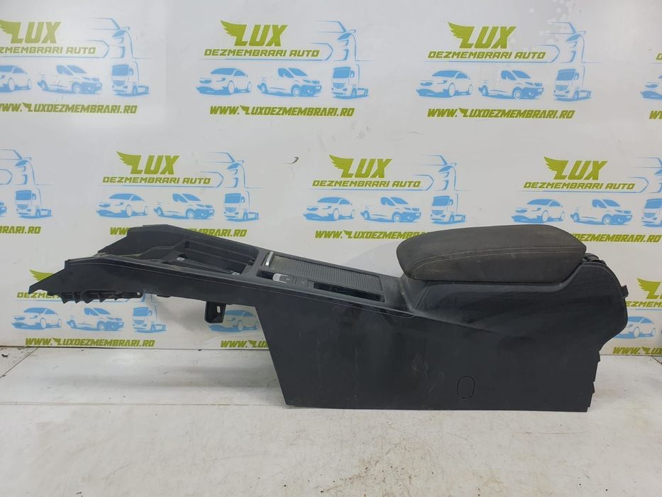 Consola centrala cotiera 3g0857100 Volkswagen VW Passat B8  [din 2014 pana  2020]