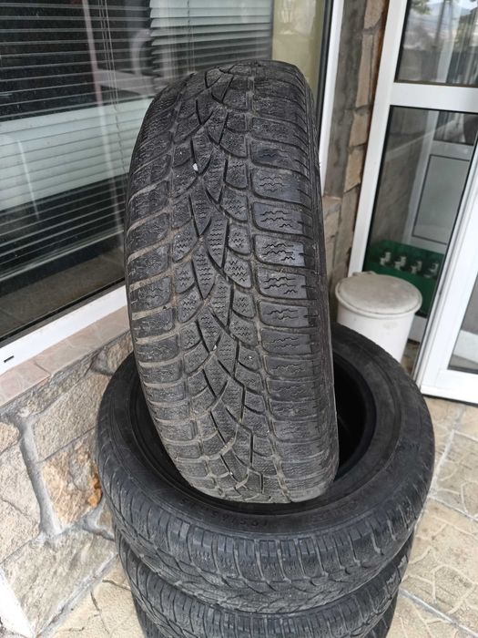 Продавам зимни гуми