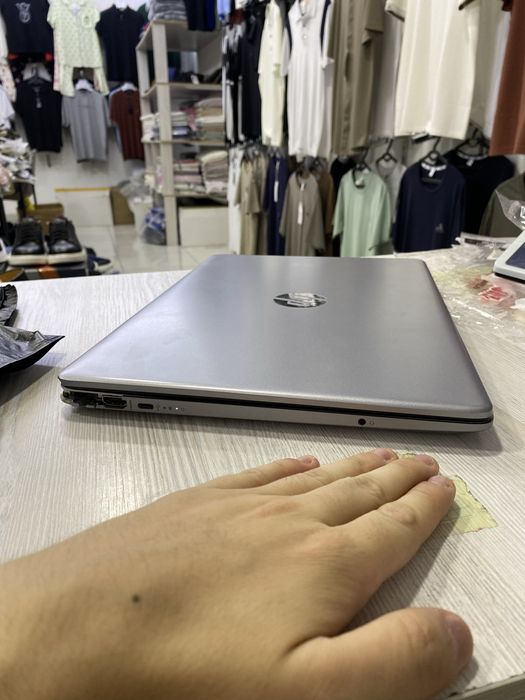 HP G8 255 rayzen 5 5500u