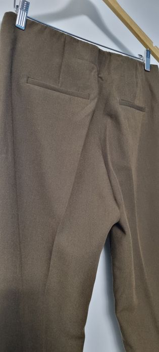 Pantaloni office model flare Massimo Dutti masura XL