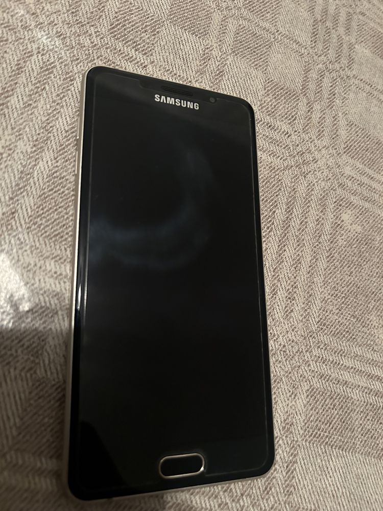 Samsung A710 телефон