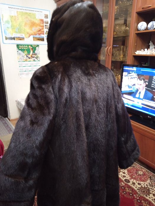 Продам шуубу норковую