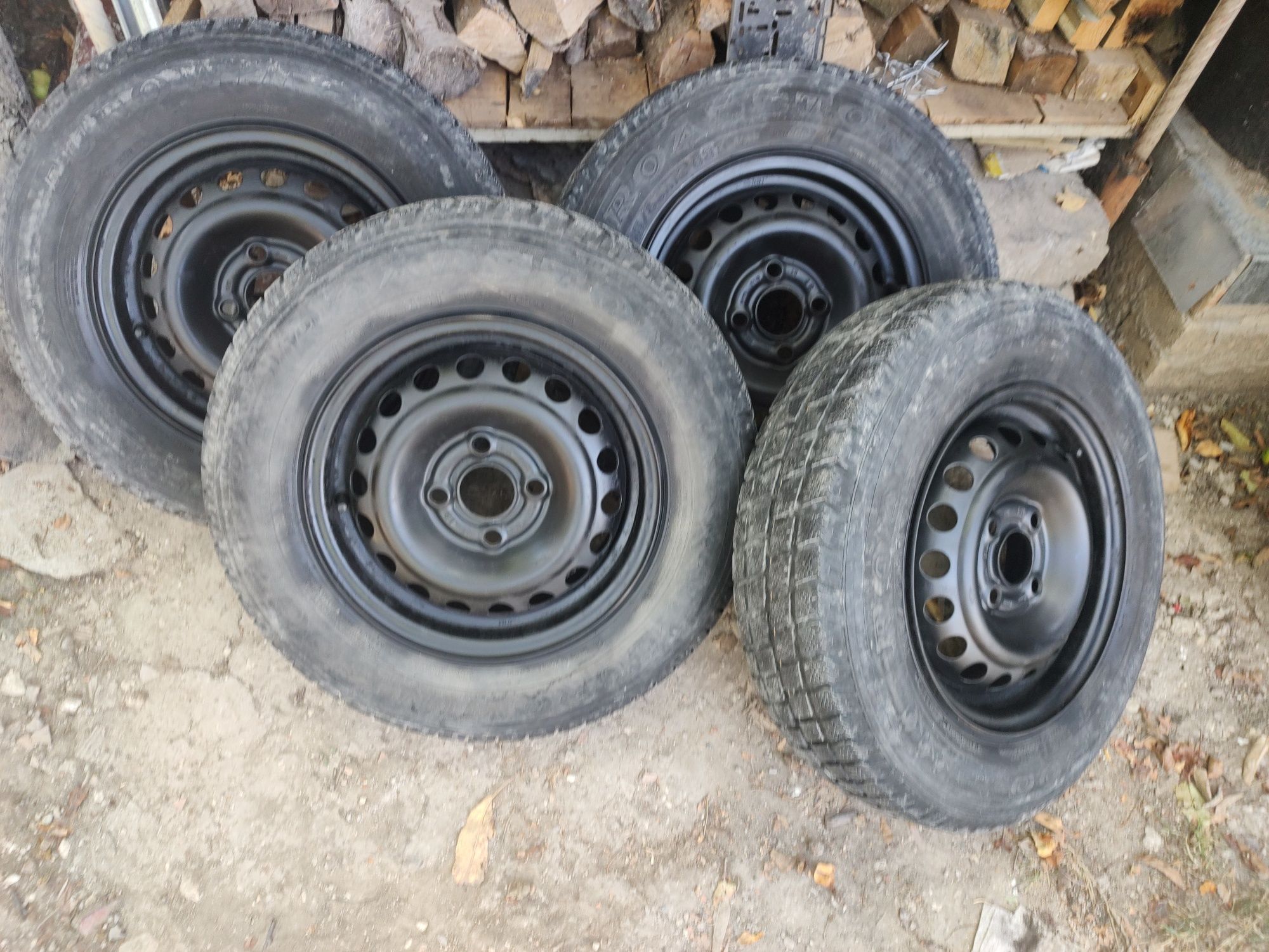 Зимни гуми с джанти 165/80/13 от Опел