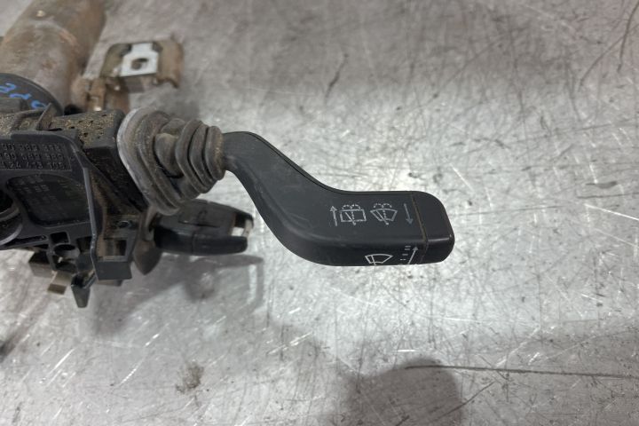 Maneta stergatoare parbriz si luneta 09185417 / 09 185 417 Opel Corsa