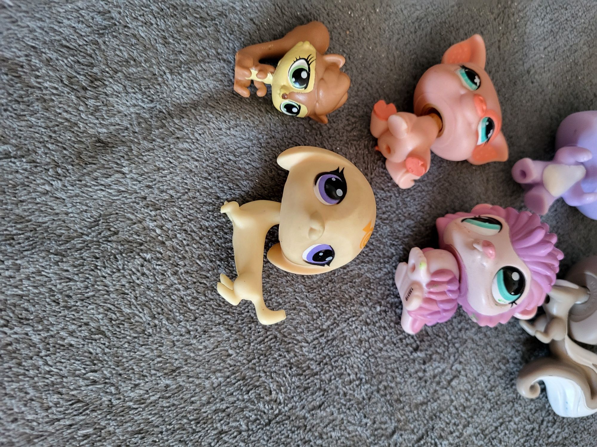 Figurine  lps hasbro