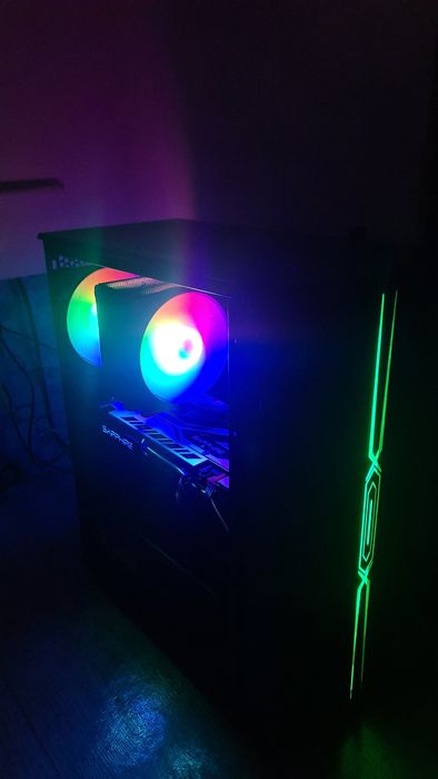 Комплектом продам игровой компьютер