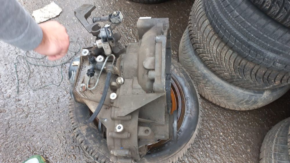 Cutie de viteze vw caddy 2.0sdi 5 trepte