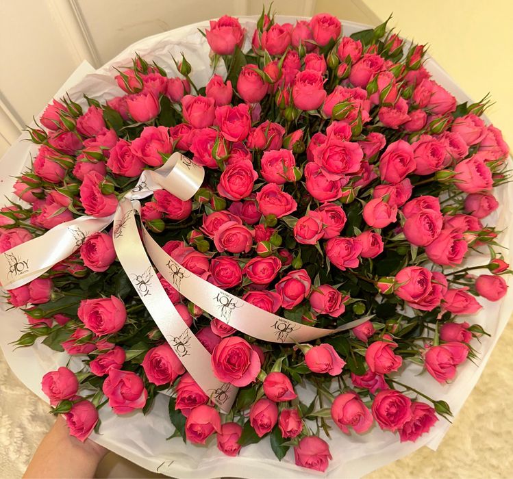 Букет, цветов кустовых