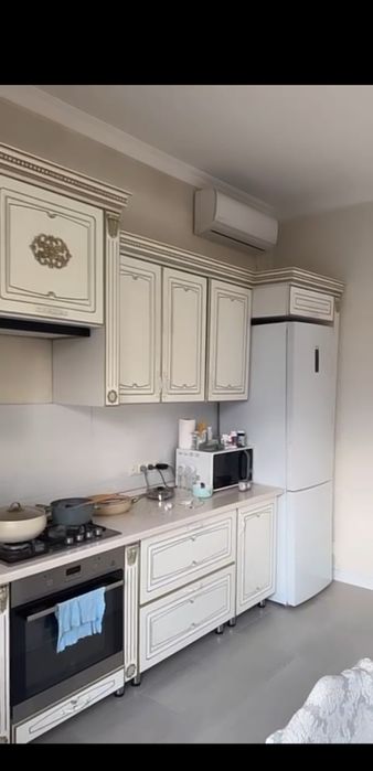 Гарнитур кухный.