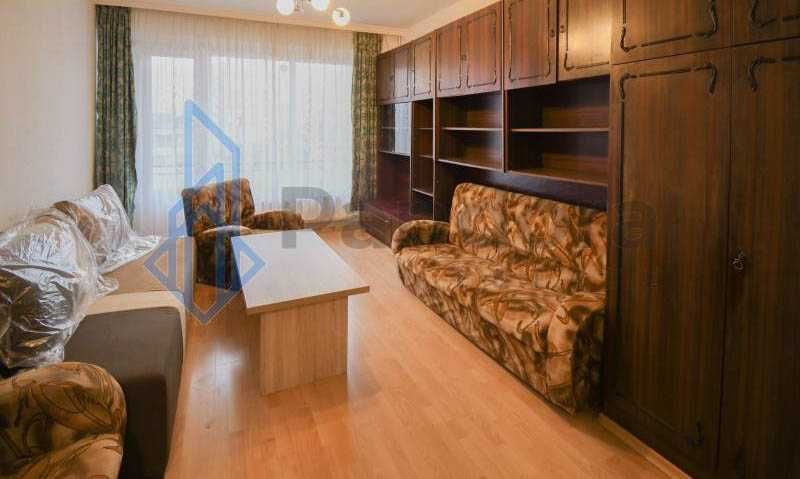 Тристаен апартамент под наем в кв. Банишора
