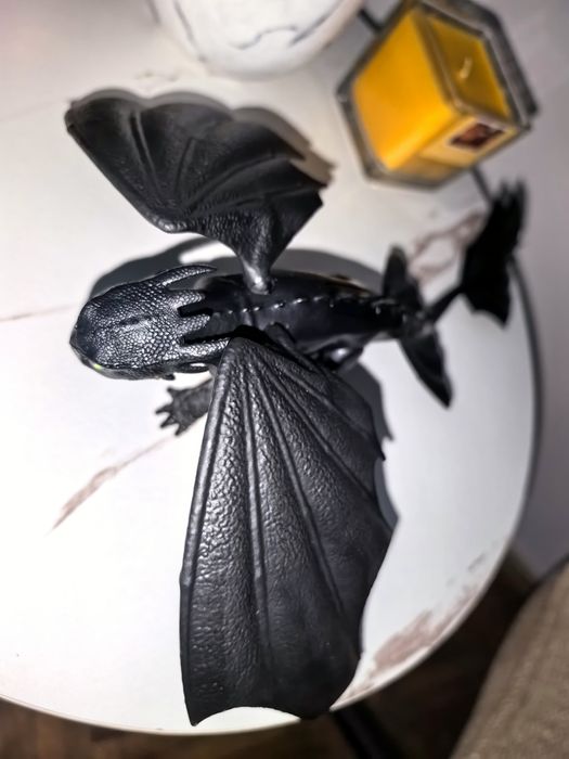 Jucărie dragon furia nopții nou