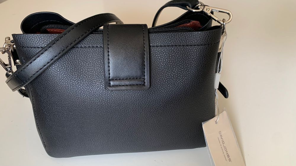 Дамска  чанта David Jones