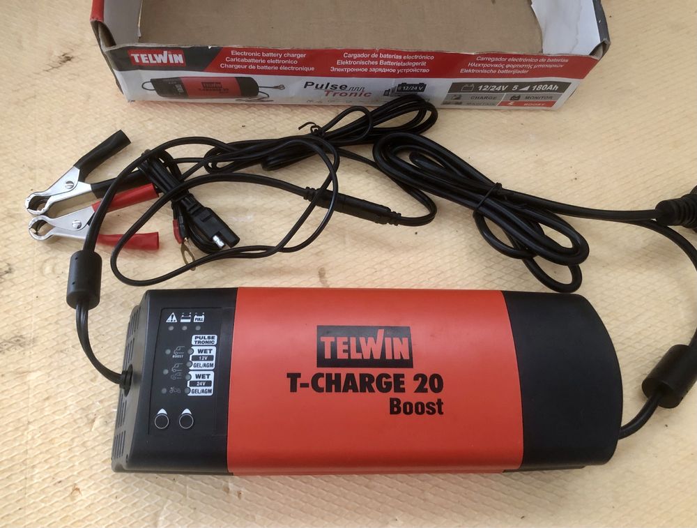 Telwin T-Charge 20 Boost redresor baterii auto 12/24v