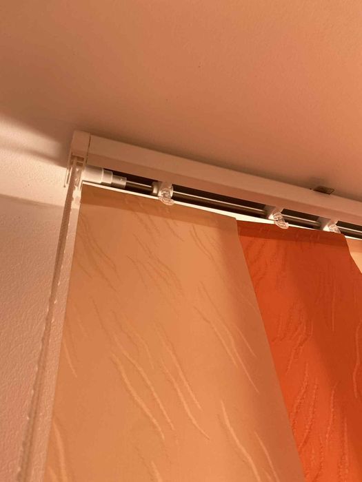 Draperii verticale