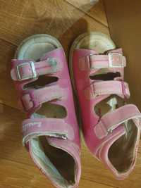 Детская летняя обувь