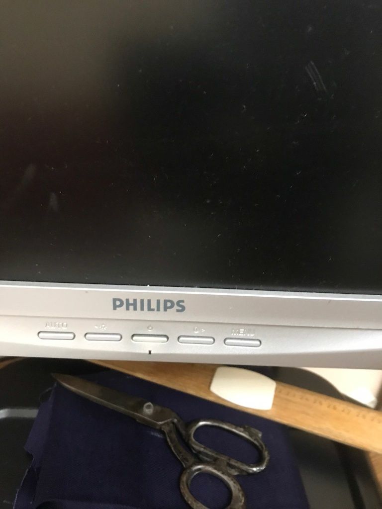 Monitor Philips folosit