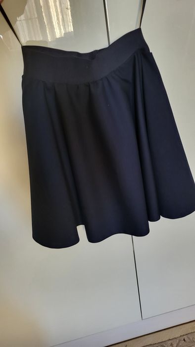 Продам школьную юбку