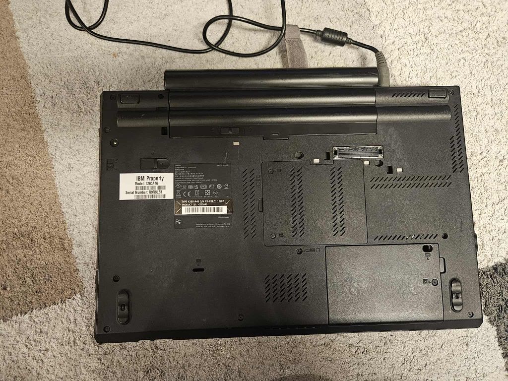 Лаптоп Lenovo ThinkPad W520 + подарък чанта