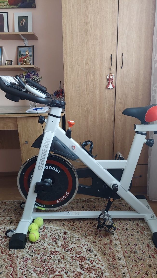 Bicicleta fitness homcom indoor cycling