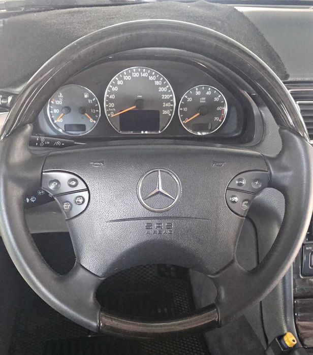 Руль оригинал W210 restail, дерево.