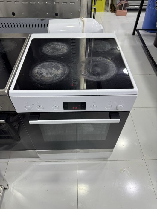 Продам электрическую плиту