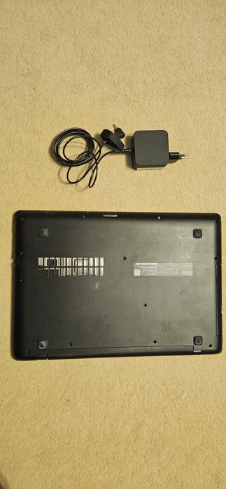 Laptop Lenovo IdeaPad 110-15IBR, SSD 256GB, baterie noua, intretinut