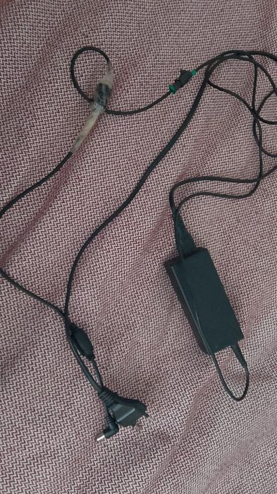 Ноутбук сатамын срочно