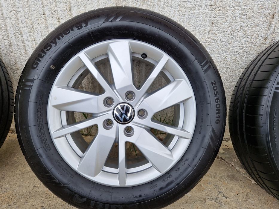 27) Jante r16 5x112 originale Volkswagen  205 60 16