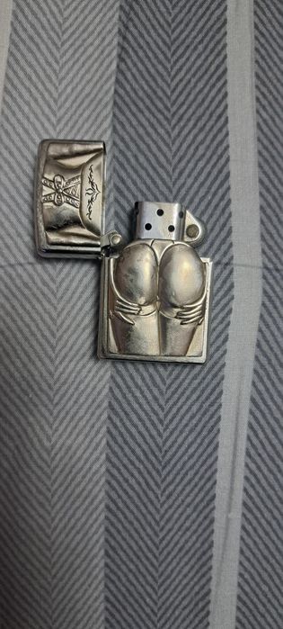 Brichetă deosebită zippo