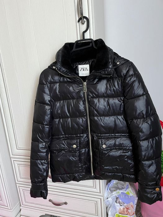 Geaca Zara cu puf calduroasa marimea XS