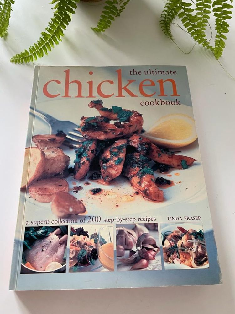 Carte retete: The Ultimate Chicken Cookbook