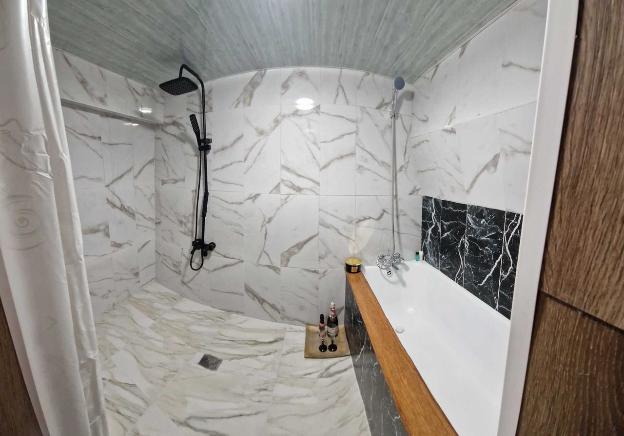 Продава се Етаж от къща в Добрич, Център - 130 кв.м за 1770 €/кв.м - Снимка #14