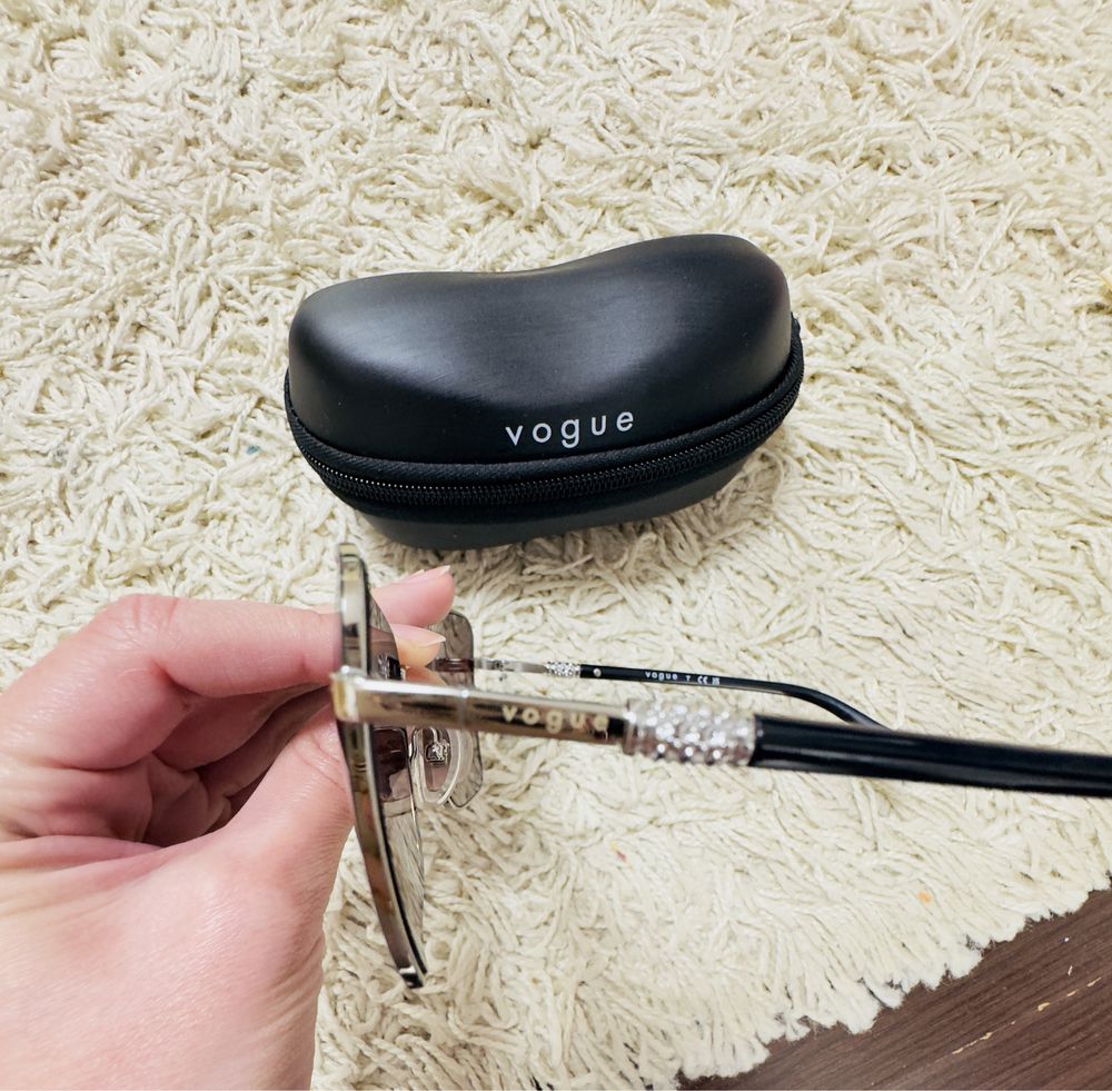 Ochelari de soare VOGUE, originali