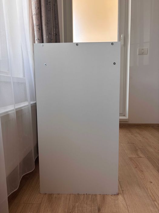 Ikea birou TORALD si scaun ÖSTANÖ ca noi