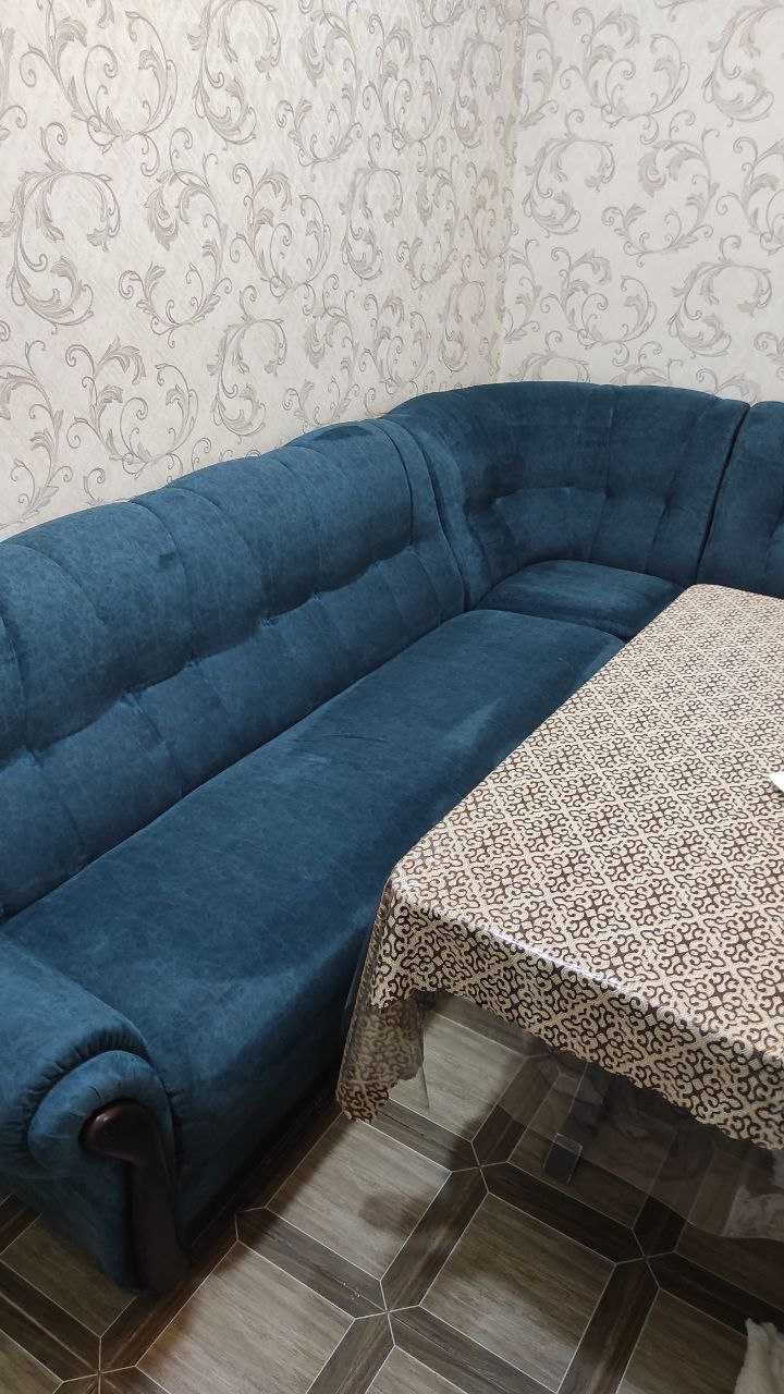 Чистка мебели в офисе, Кафе и в ресторанах