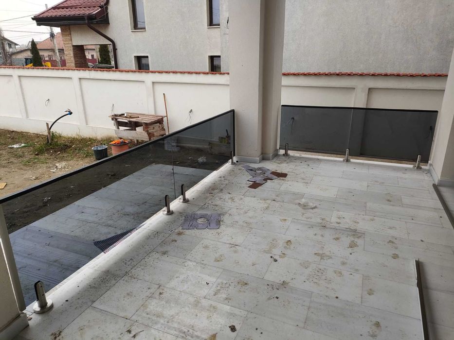 balustrada din sticla ieftina
